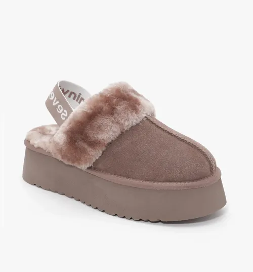 כפכפי Seventynine