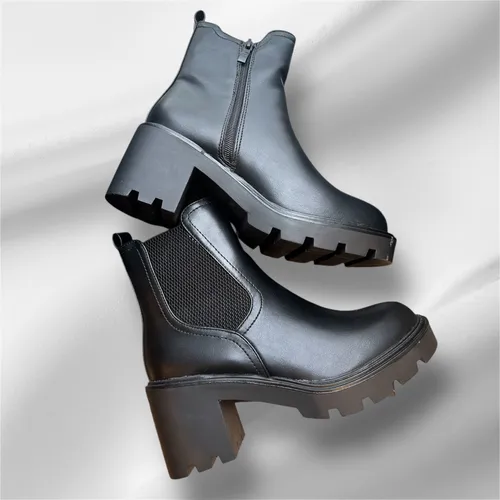 מגפונים לנשים Bianca Ballti