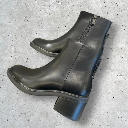 מגפונים לנשים Bianca Ballti